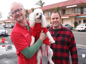 Santa visits area soldiers, pets