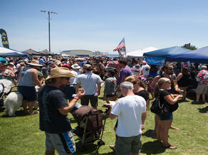 Classic cars, singing, dancing, and a chili cookoff