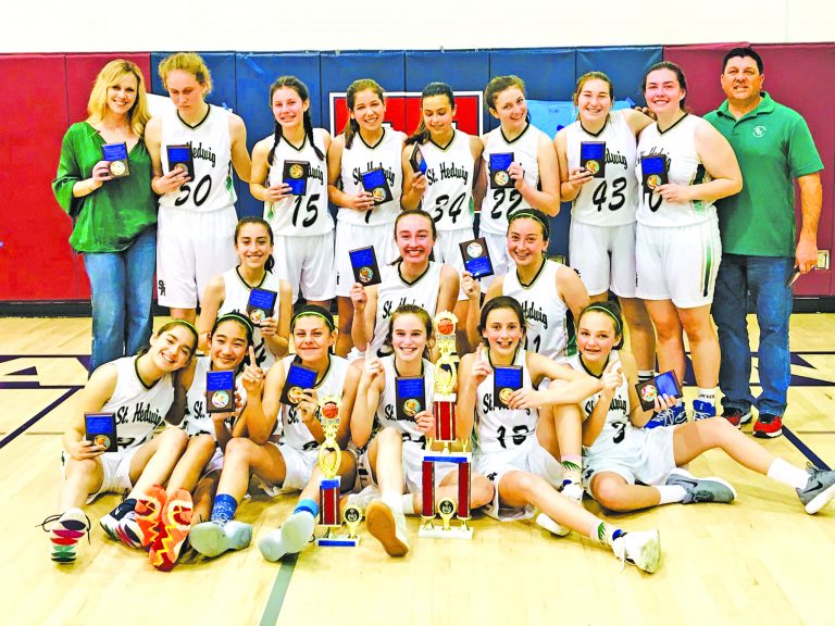 St. Hedwig’s Girl Basketball team 11-0