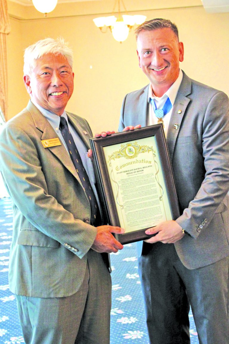 Medal of Honor Recipient David Bellavia visits Los Alamitos