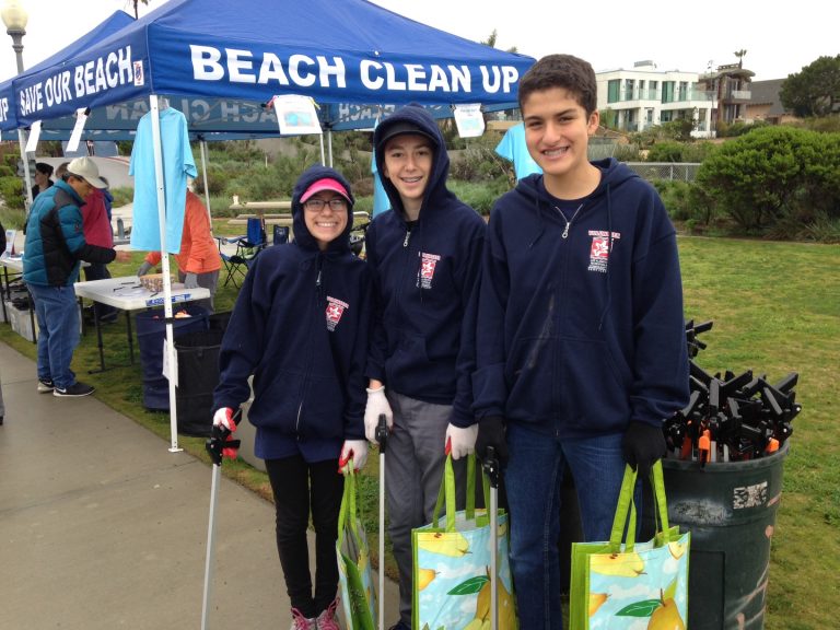 Los Alamitos Volunteer Program (L.A.V.P) Scholarship