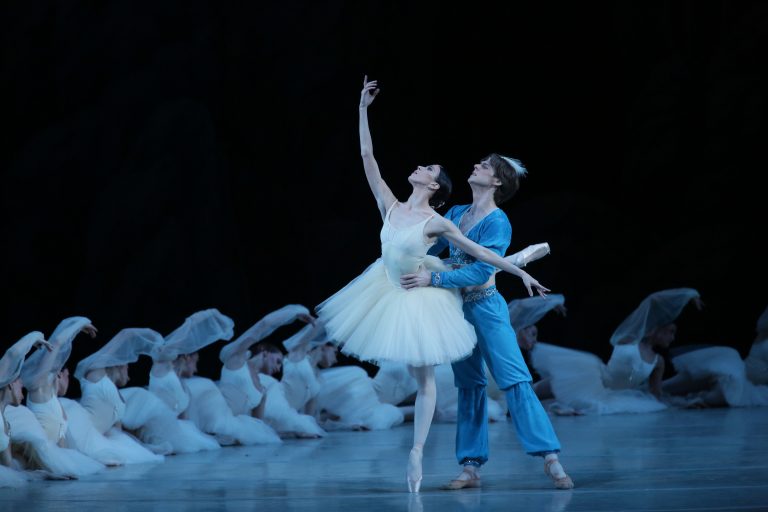 La Bayadère, the “pinnacle of ballet success” at Segerstrom Oct. 16-20