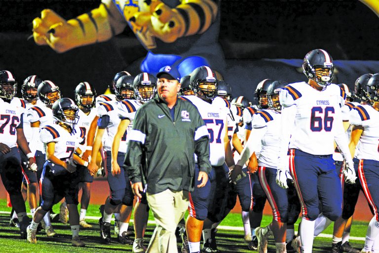 Centurions sack the Oilers 35-8 to remain unbeaten