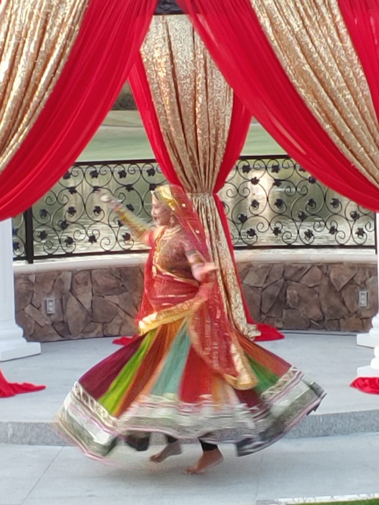 Youth Center hosts “Bollywood” fundraiser