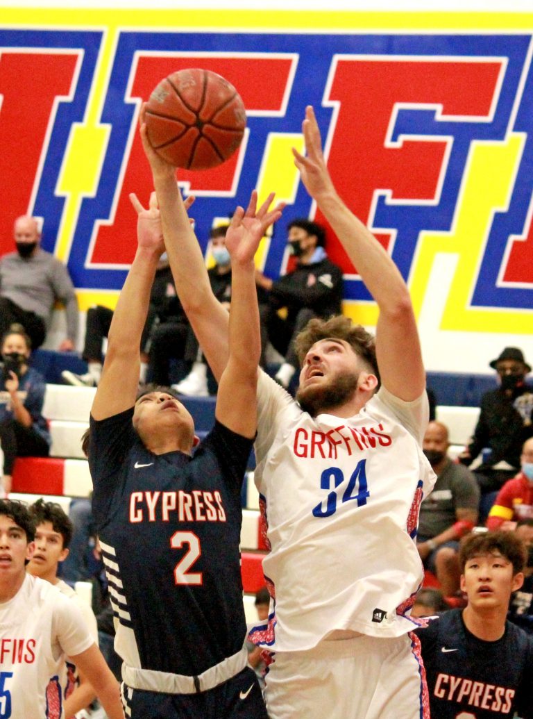 Los Al defeats Cypress in high school hoops