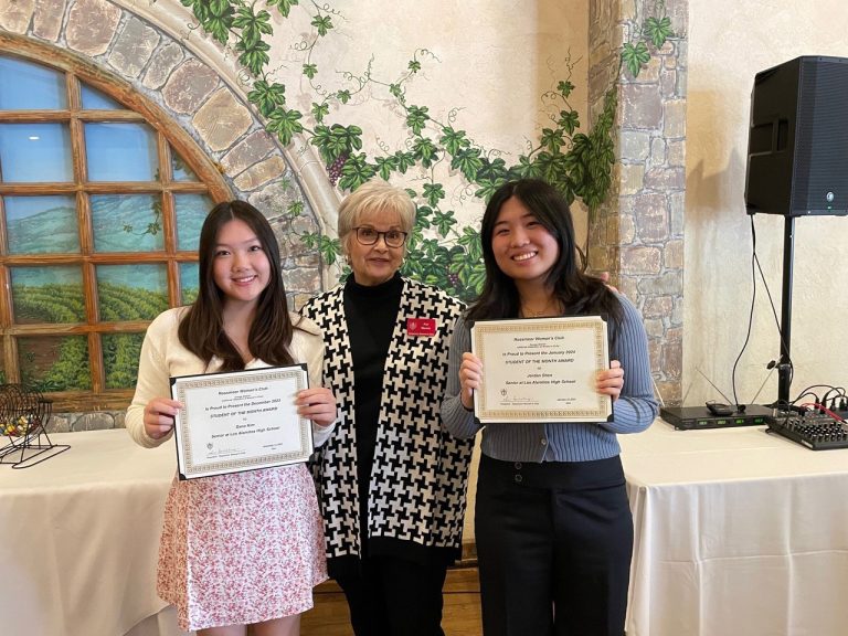 Rossmoor Woman’s Club presents scholarships