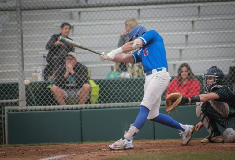 Los Al Baseball team lose a ptichers duel in Loara Tourney