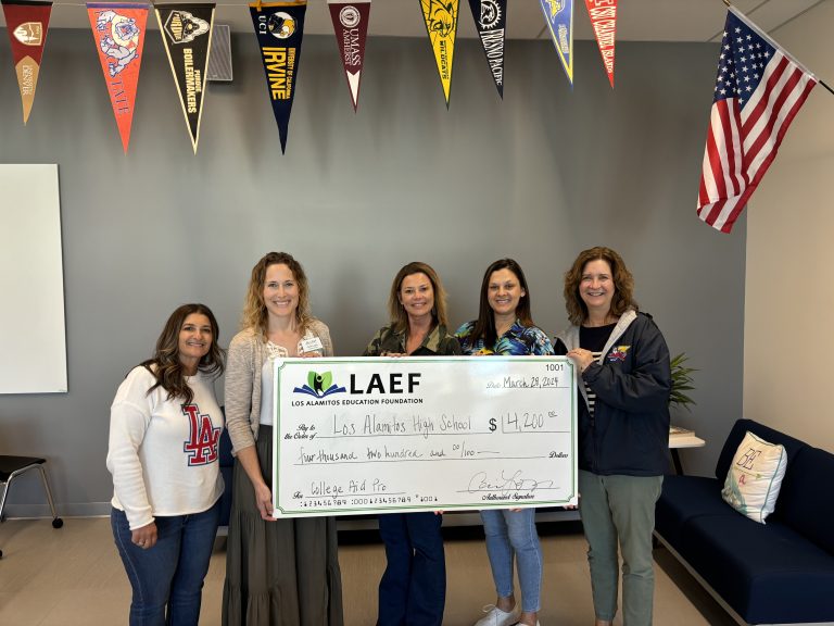 LAEF donates funds to LAHS for software acquisition