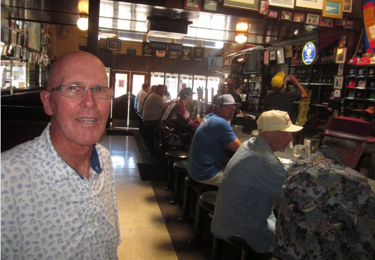 Long Beach’s Joe Jost’s turns 100 years old