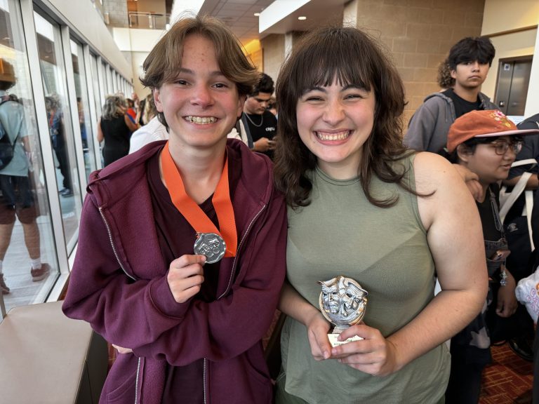 Griffins take home two prizes at Theater Fest