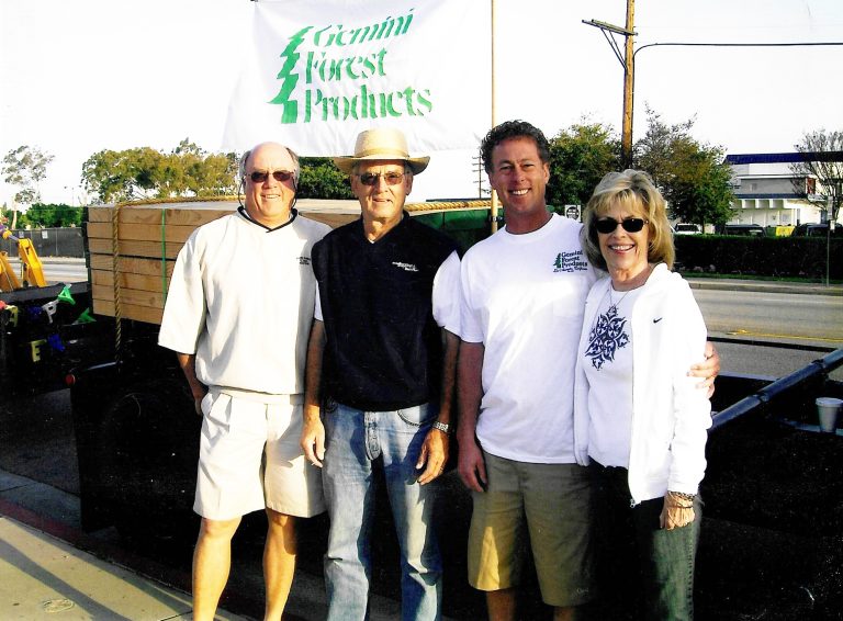 Los Al community pays tribute to Ted Pollard, longtime time business leader in the city