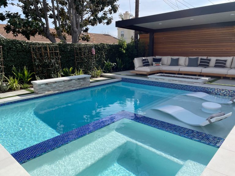 Rossmoor Woman’s Club Spring Garden Tour May 18