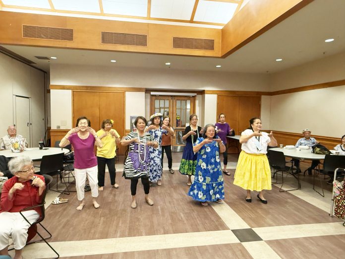 Hula Dancers, That's the Hawaiian in Me