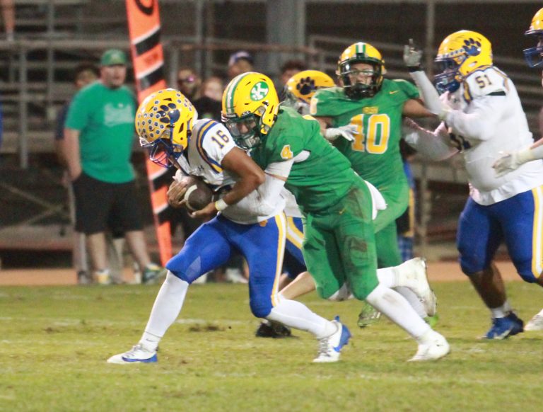 Los Al Griffins rally in second half to beat Inglewood 20-12