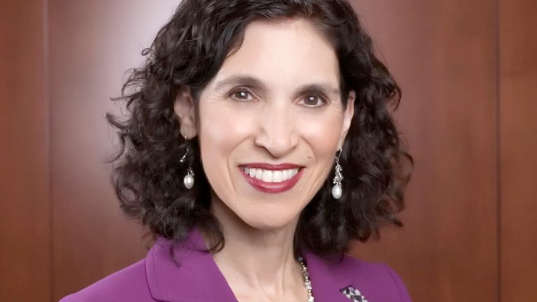 Sharon Landers, Rossmoor Interim GM, recognized as a Leadership Trailblazer by League of Women