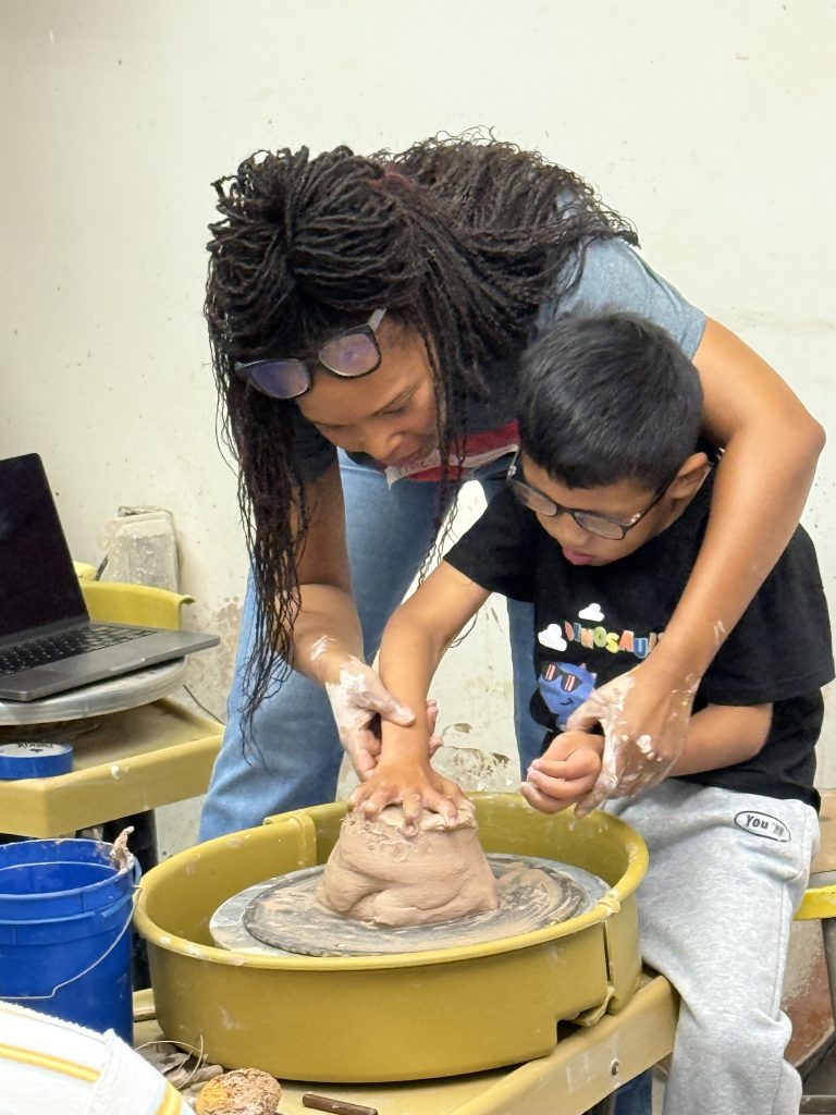 Peer 1 on 1 arranges “ceramic therapeutic exploration” for neurodiverse kids and young adults