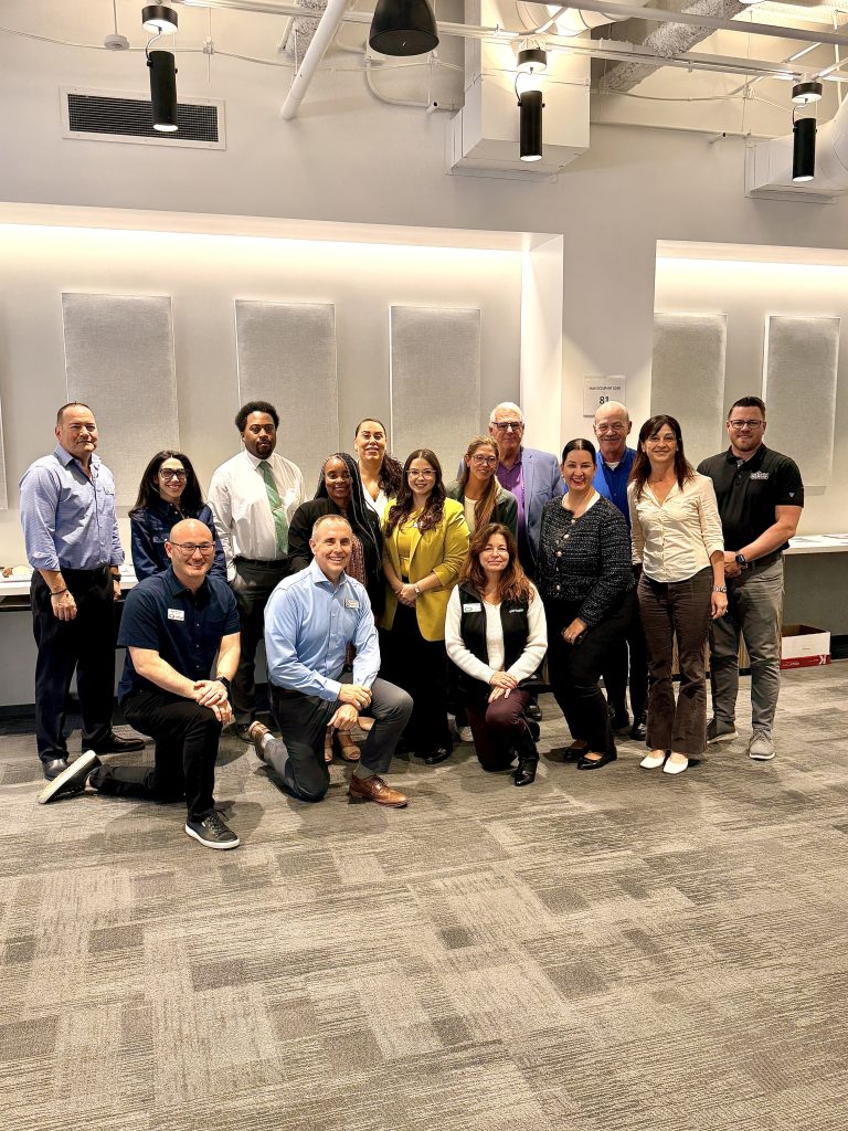 Richie Barnes of F&M Bank sworn in as Los Al Chamber President for 2026