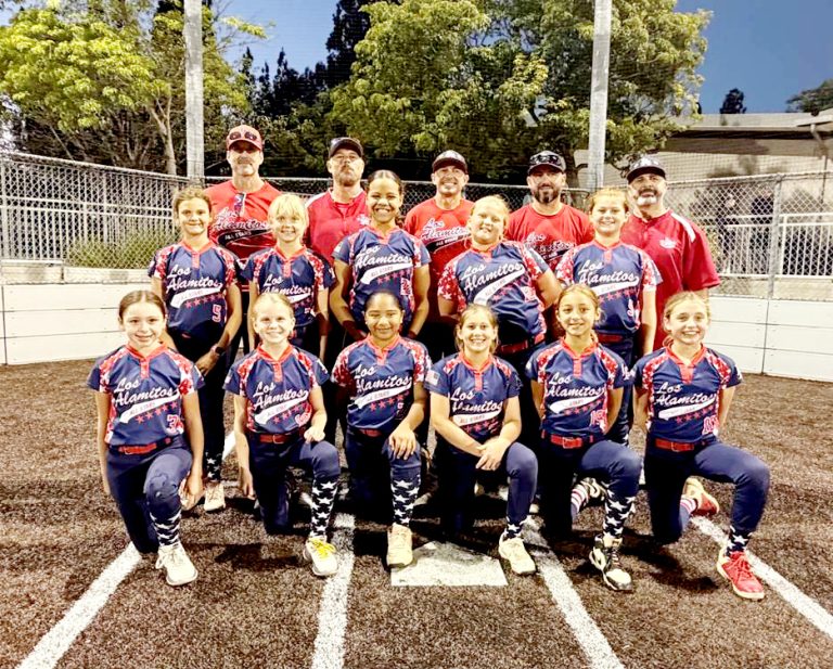 Los Al softball girls earns right to play in national championship tourney